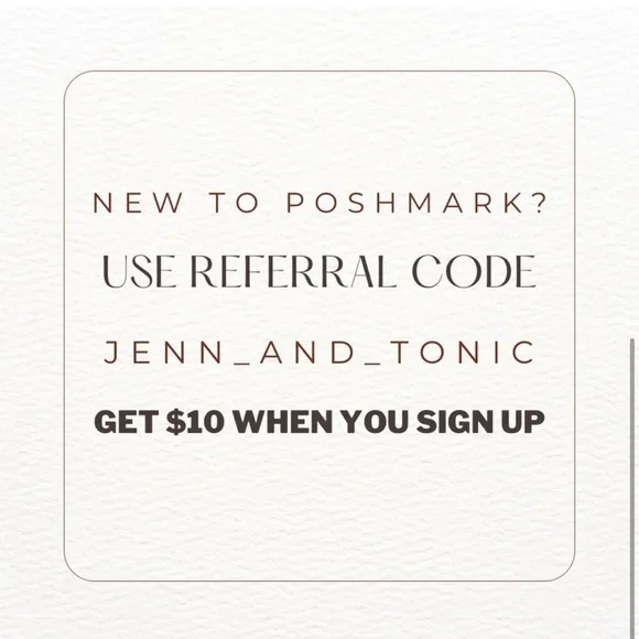 Nike Team Rutgers T-Shirt with Logo in Red - Picture 4 of 4